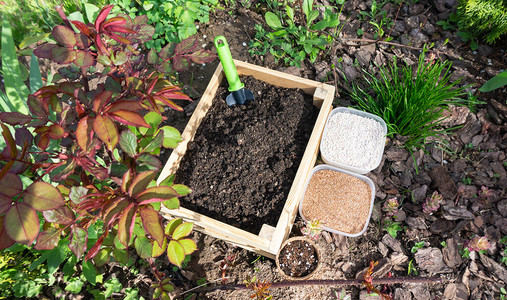 天然生物肥料添加剂和土壤改良剂图片