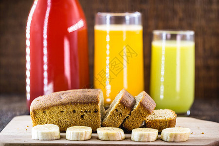 素食天然汁和有机汁配有素食香蕉面图片