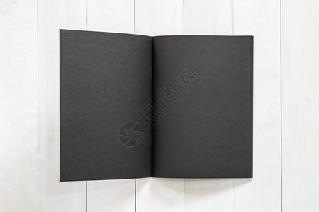 空白A4尺寸黑书模板型图片