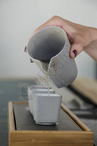 茶道体验传统茶道上的精致热茶参加传统茶道图片