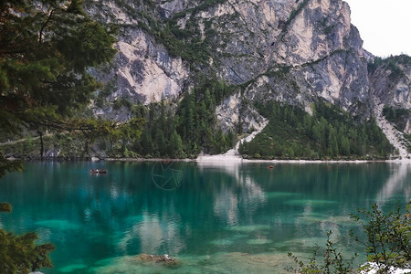 Dolomites山脉湖意图片