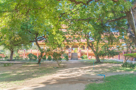 缅甸蒲甘金宫一景图片