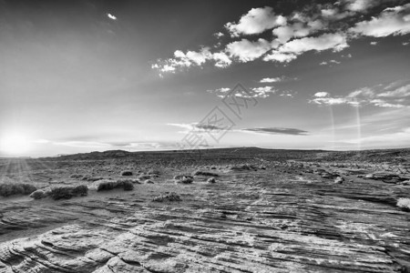 风景秀丽的沙漠黑白照片图片