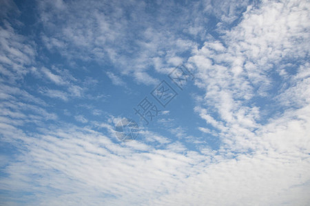 云和天空很美图片