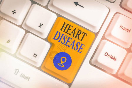 概念意义一种影响心脏或血管的疾病彩色键盘图片