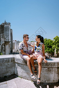 情侣城市之旅阿维尼翁法国南部图片