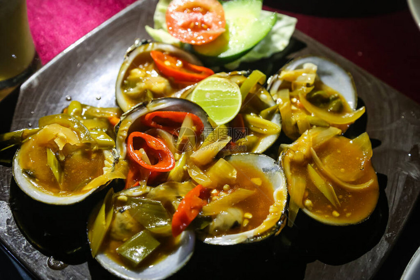 海食晚宴在巴厘岛Jimbar图片