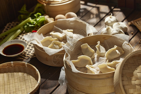 中式背景手工生水饺美食背景图片