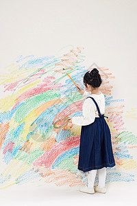 白色水彩绘画免费下载可爱的小女孩墙上画画背景