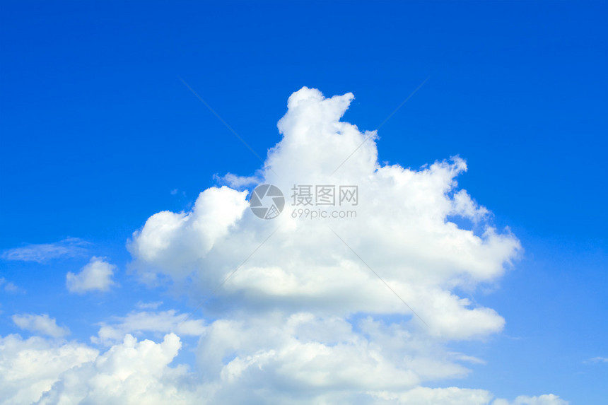 天上的云图片