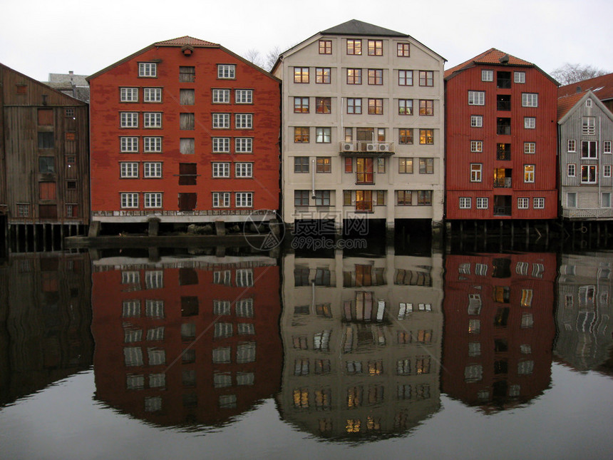 挪威特隆赫姆的木屋图片