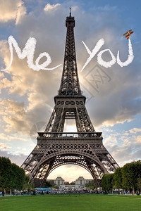 巴黎埃菲尔法国塔在时与约图片