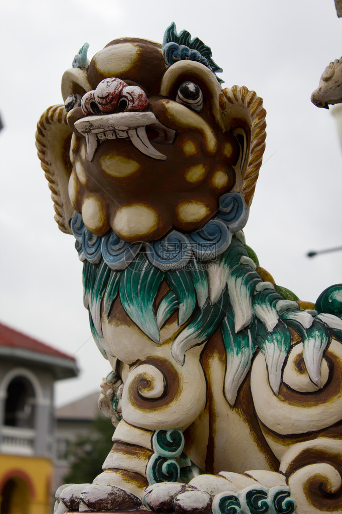 雕塑狮子在泰国大朝宫BangPainPalaceAyut图片
