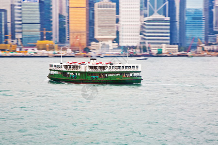 香港维多利亚港的风景与著名的明星渡船图片