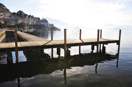 瑞士楚格湖图片