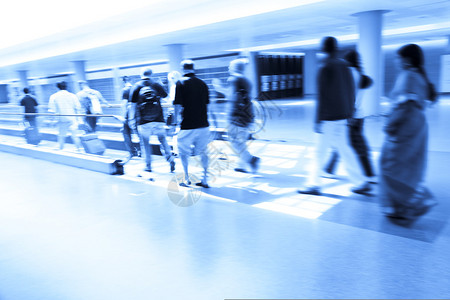 上海浦东机场的乘客机场内部图片