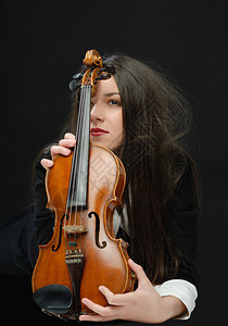 漂亮女孩小提琴在图片