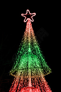 发光的圣诞树图片