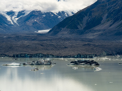 塔斯曼冰川湖和奥罗拉基山库克图片