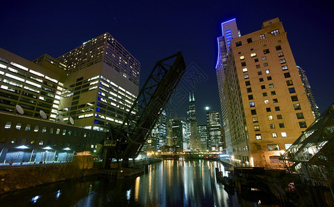 芝加哥市中心城市灯光芝加哥夜间摄图片