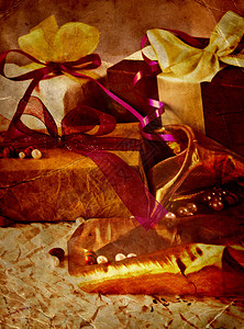 礼品盒上的红丝带蝴蝶结图片