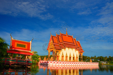 泰式寺庙图片