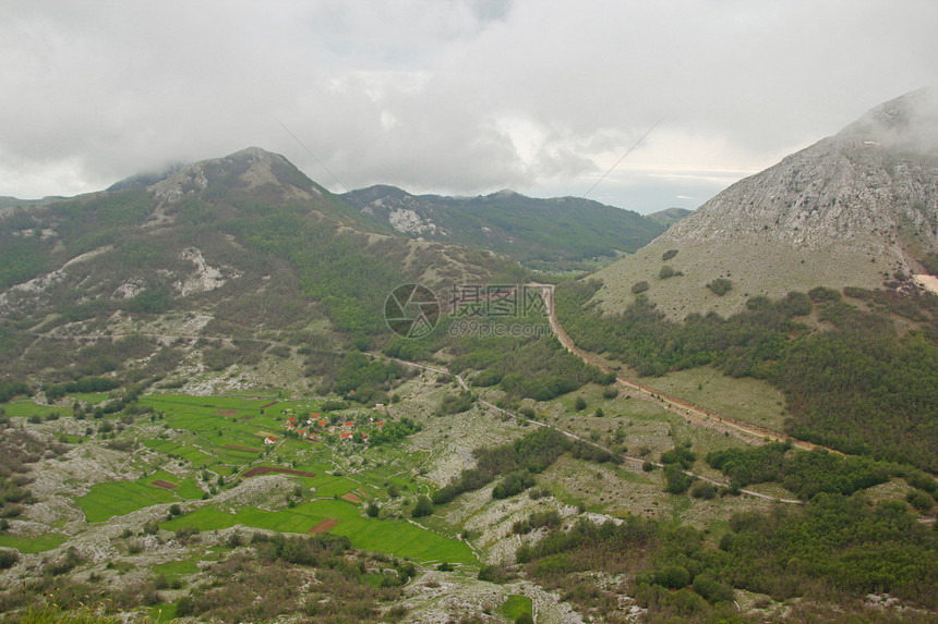 从Lovcen山的景象来看图片