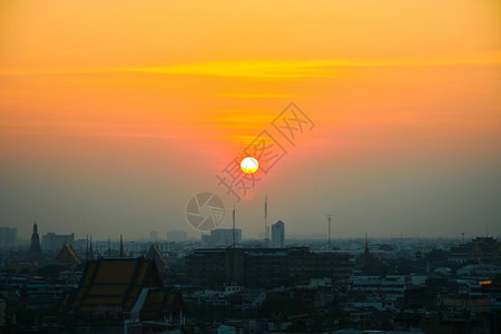曼谷城市的日落图片