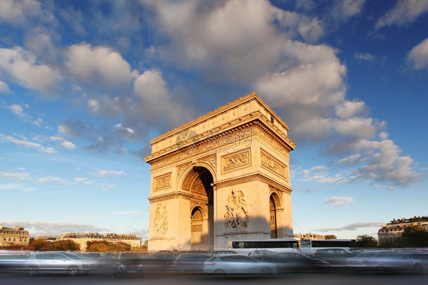 法国巴黎秋天著名的TriompheArcdeTr图片