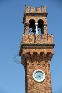 威尼斯附近的穆拉诺岛有钟表图片
