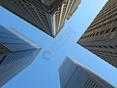 纽约市摩天大楼的高景观与蓝天图片