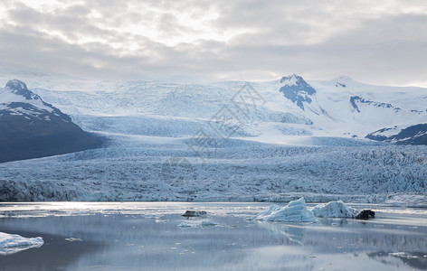 冰岛Jokulsarlon冰川图片