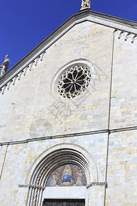 萨尔扎纳的圣玛丽亚教堂图片