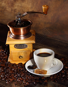 咖啡磨坊咖啡和咖啡豆图片