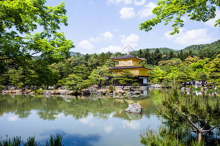 京都著名的金阁日本图片