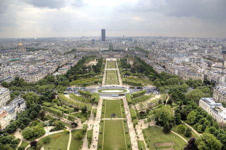 从埃菲尔铁塔看巴黎法国巴黎图片