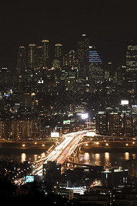 韩国首尔市中心美丽的夜晚背景图片
