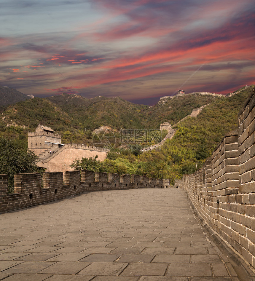 北京以北的长城风景最优美的部分之一图片