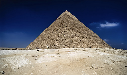 埃及开罗舍夫伦金字塔图片