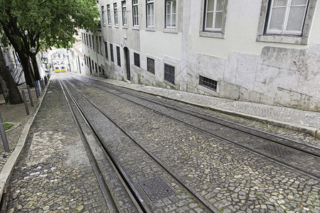 Lisbon的旧电车图片