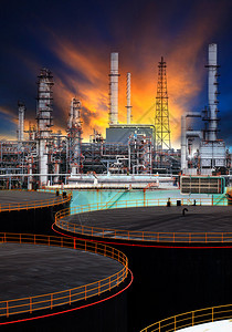 石油储罐和石化炼油厂厂使用的能源燃料气和石油主题图片