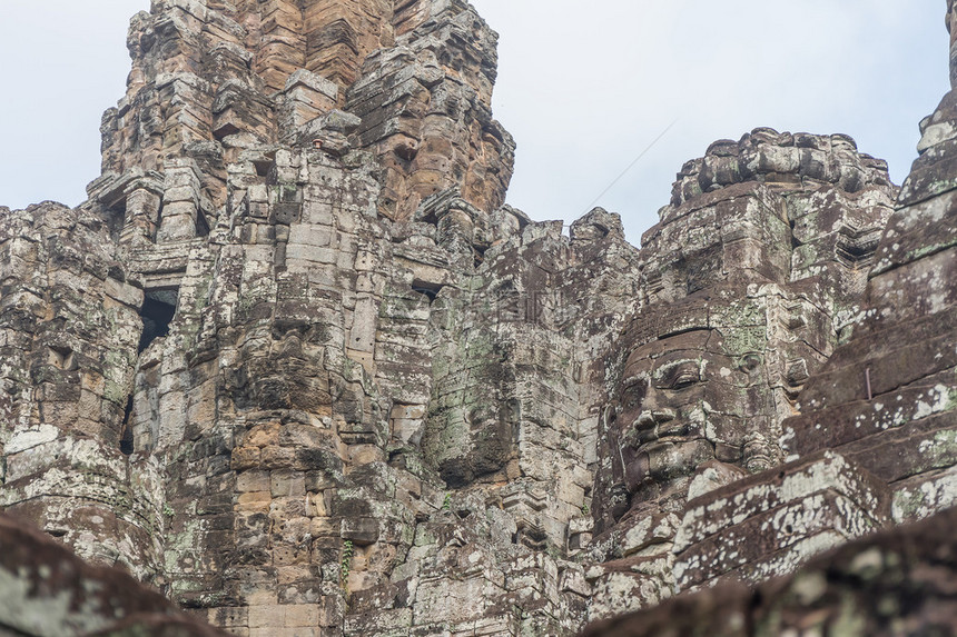 拜农寺柬埔寨西姆里普的惊人面孔图片