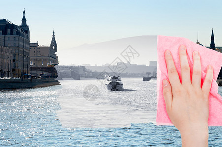 手从图象上用粉红色布料删除莫斯科河冬季对莫斯科河的观察图片
