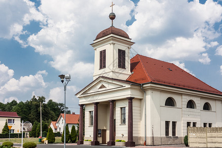 原址是一座始建于1775年的木制教堂最初它是一座新教堂背景