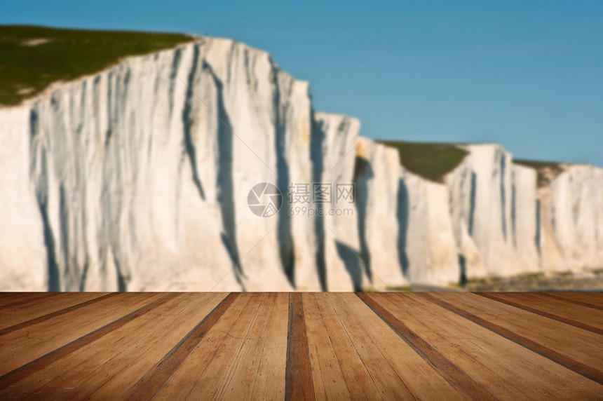 英国海岸南唐山公园七姊妹悬崖的景观图片
