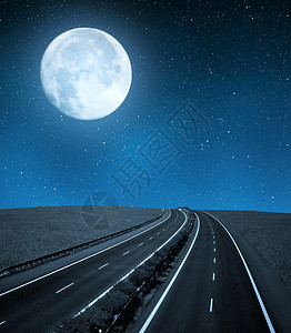 夜间空荡的高速公路图片
