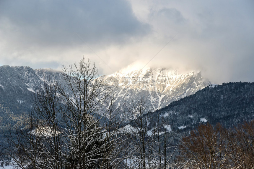 Berchtestesgaden附近罗斯费尔德帕诺拉马Roa图片
