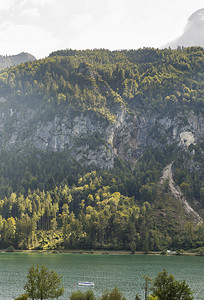 奥地利Alpine湖蒙德西图片