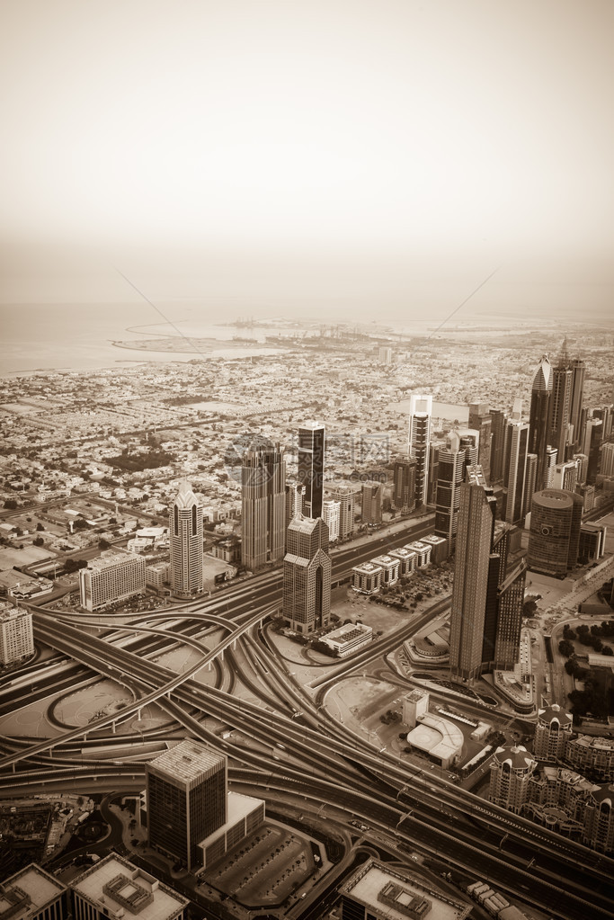迪拜市中心早上的场景顶端风景S图片