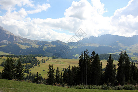 Dolomites在瑞士图片